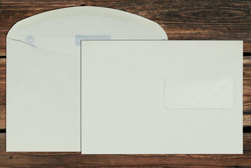 Kuvertierhüllen mit Fenster C5 162x229 mm Nassklebend Recycling Grau 100 g/qm